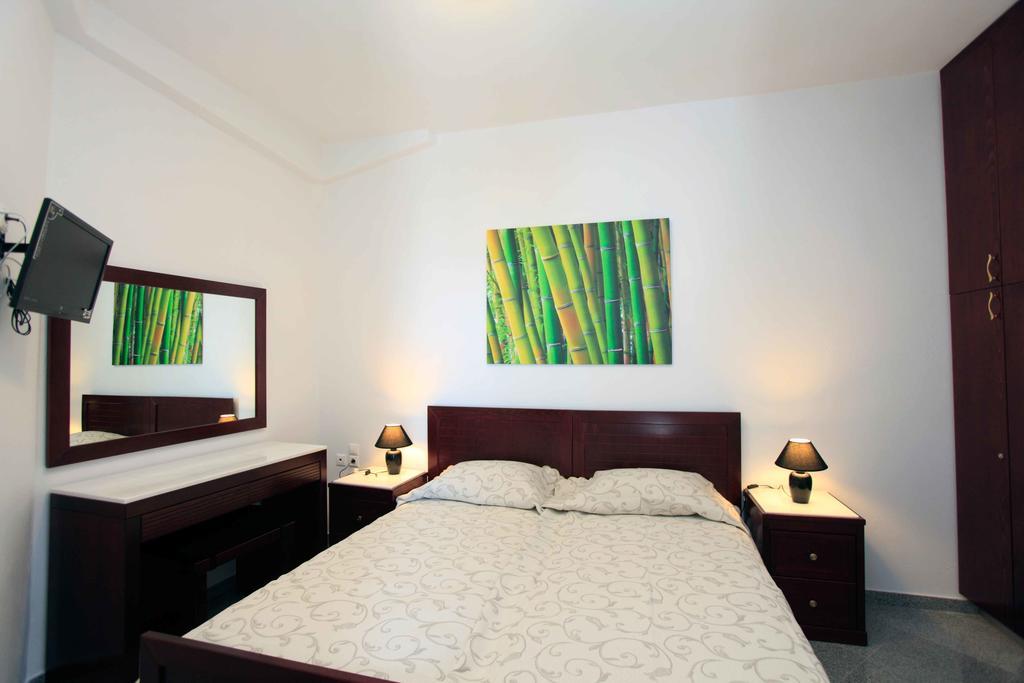 Stegadi Apartments Сикинос Номер фото